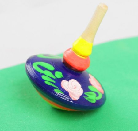 картинка Волчок Фигурный, с росписью учколлектор чебоксары