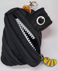 картинка Пенал-косметичка Червяк учколлектор чебоксары